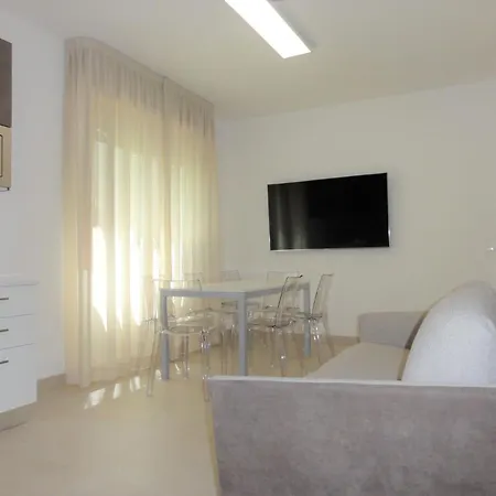 With Shared Pools And Garden *