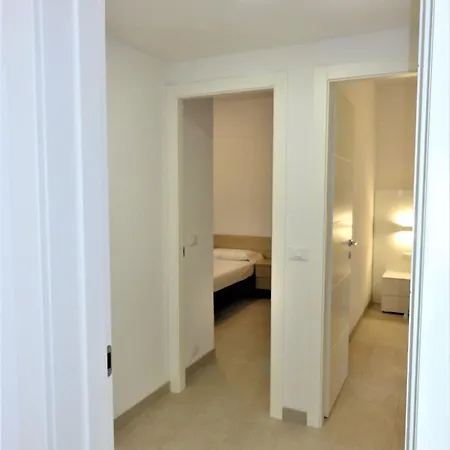 With Shared Pools And Garden * ביביונה