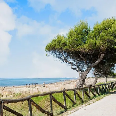 Villa With Shared Pools And Garden Bibione